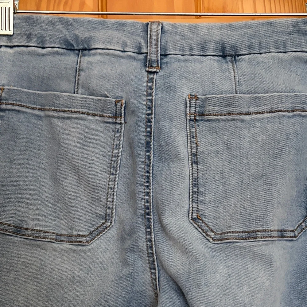 BCBGeneration Light Blue wide leg Jeans - Picture 7 of 8